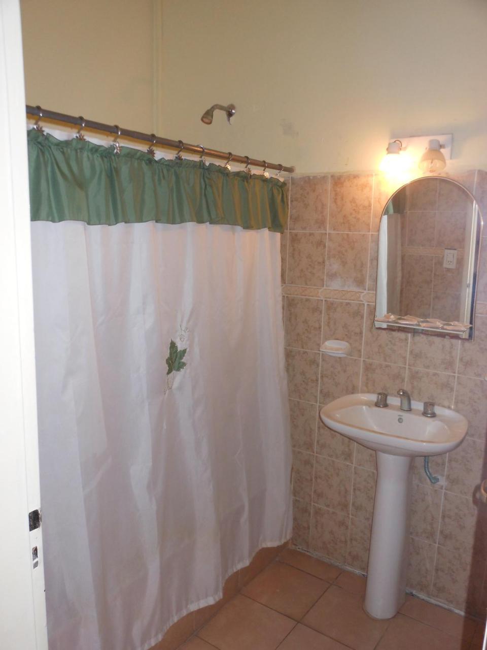 Hotel Los Robles Gualeguaychú Extérieur photo