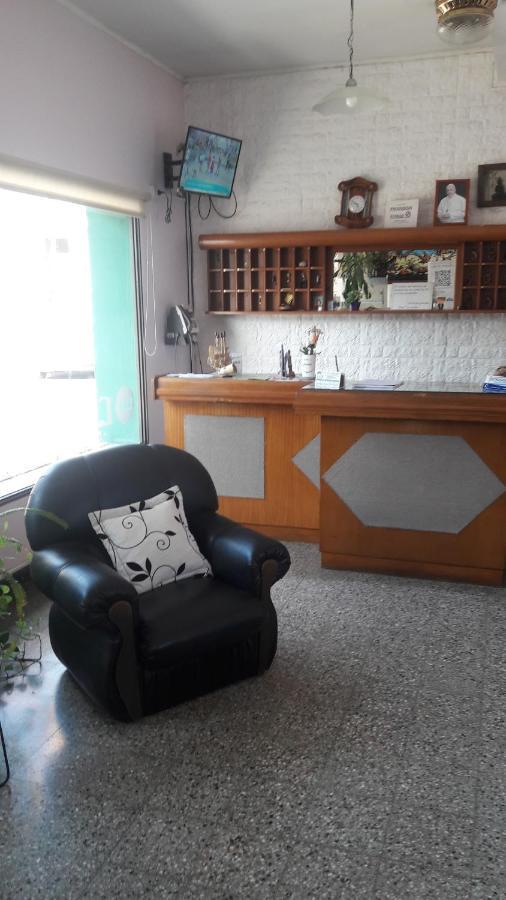 Hotel Los Robles Gualeguaychú Extérieur photo